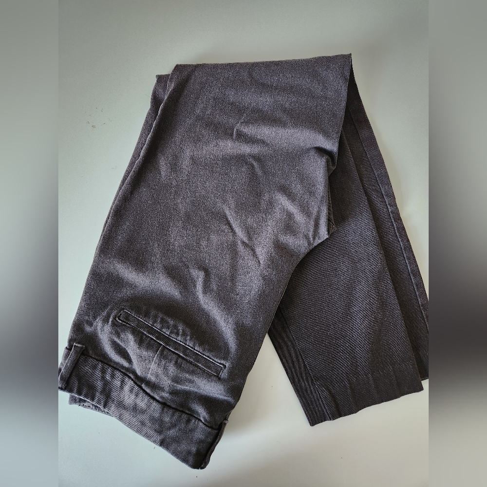 Old Navy Pixie Ankle Pants